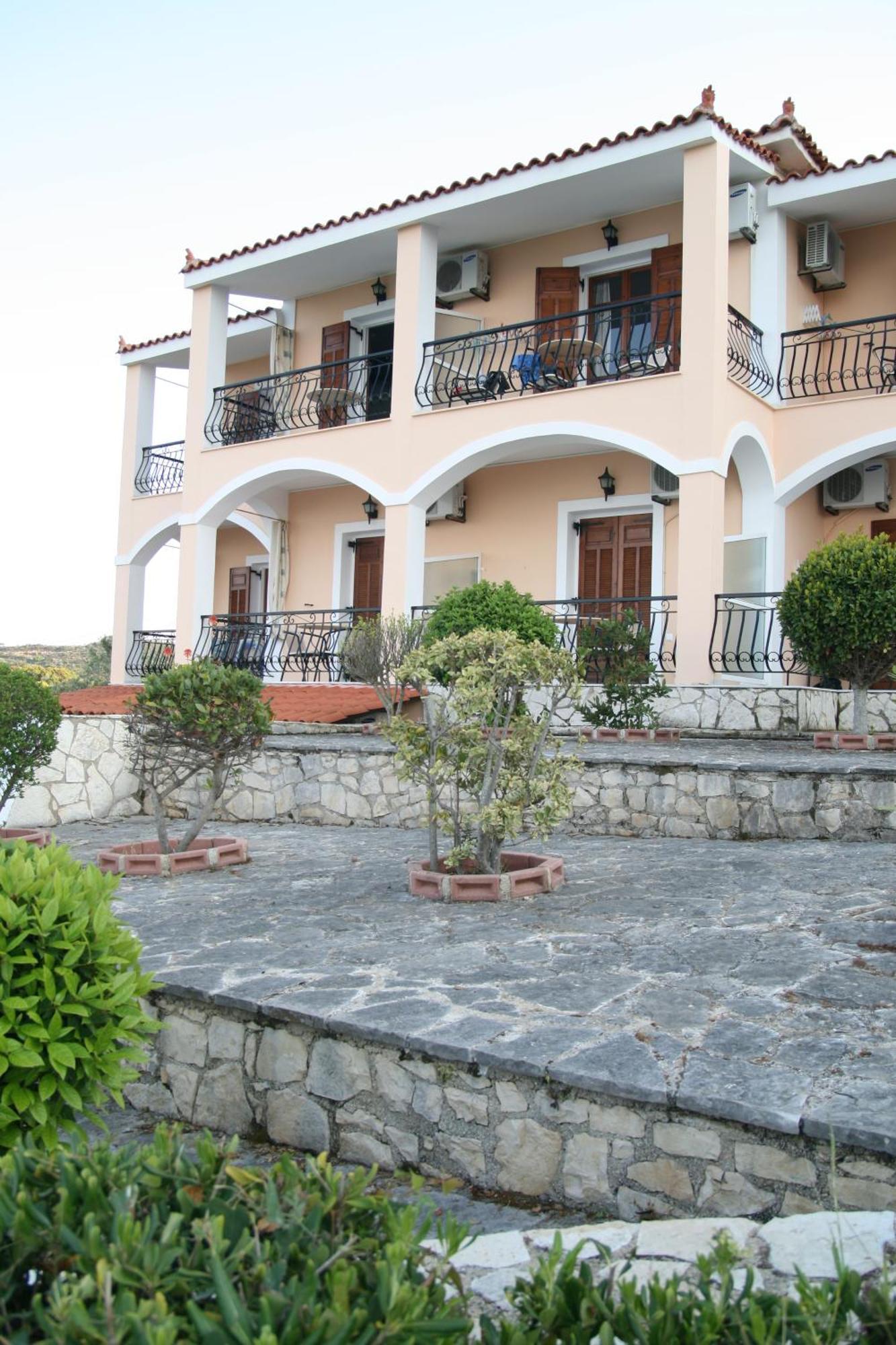Aparthotel Contessa 3*