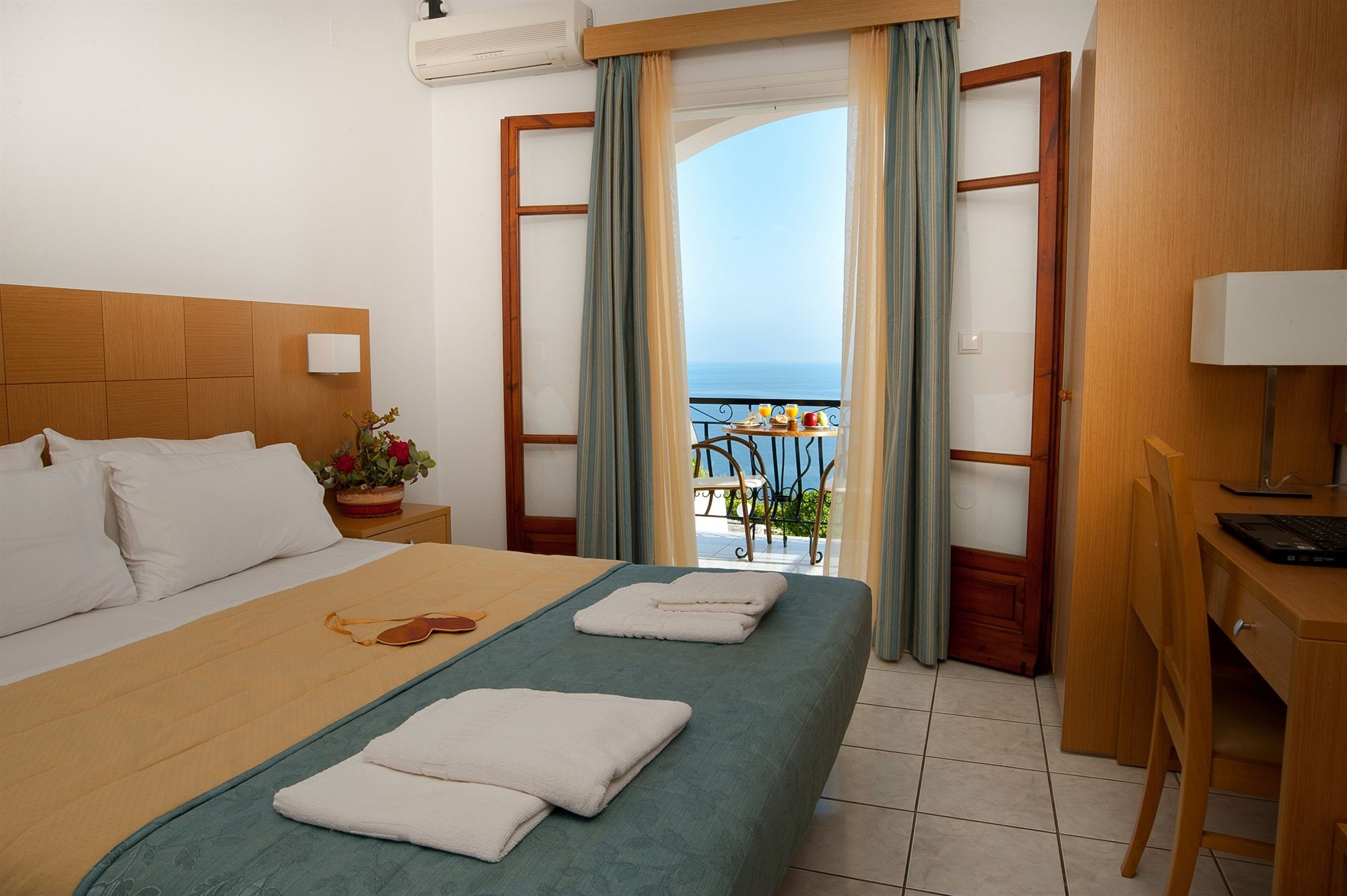 Contessa Hotel de apartamente 3*